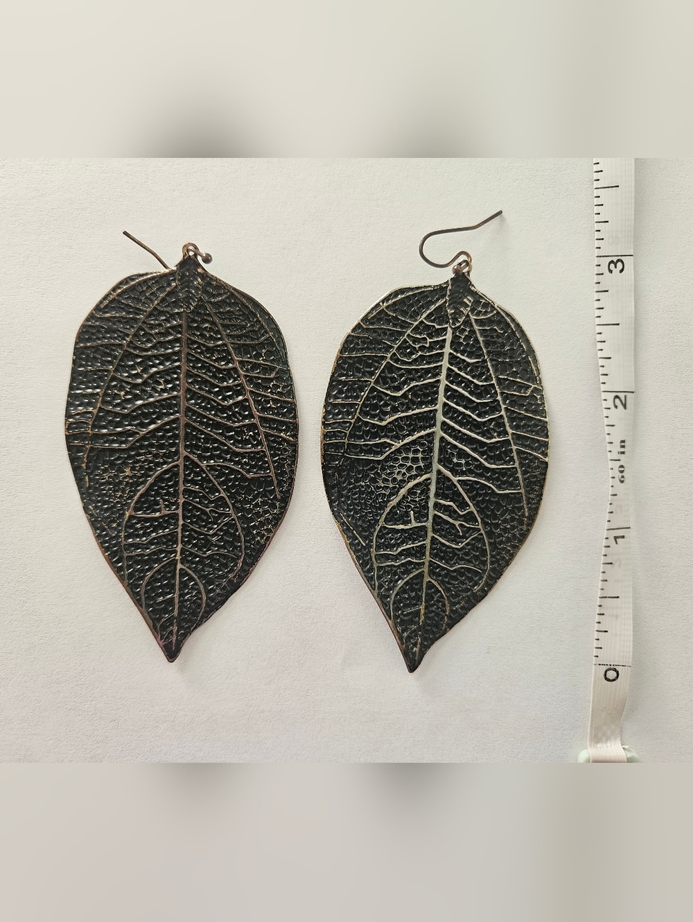 Vintage Leaf Dangle Earrings Black Silver Retro Cottagecore Bohemian Feminine - Picture 2 of 4